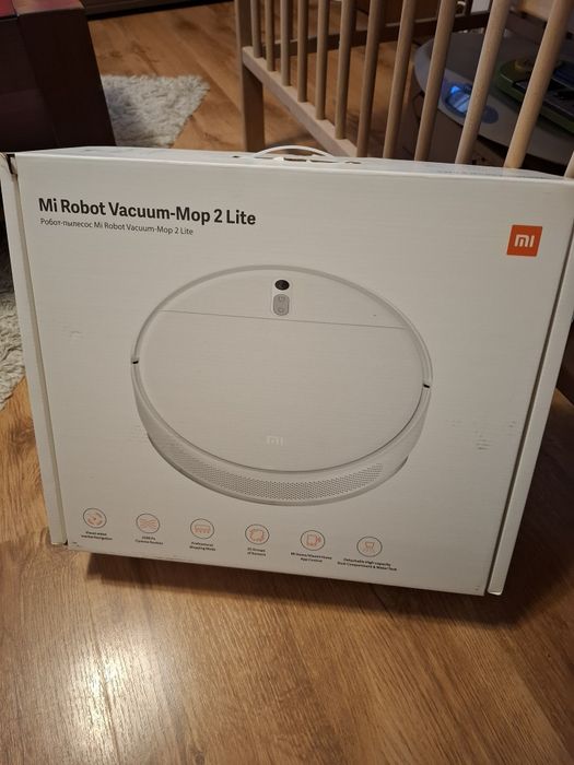 Aspirator robot vaccum mop 2 lite nou ,toate accesoriile incluse .