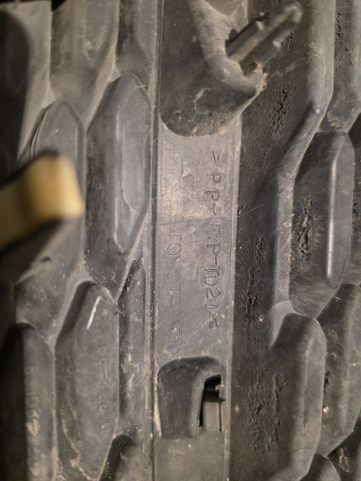 Решетка радиатора рав4 2014