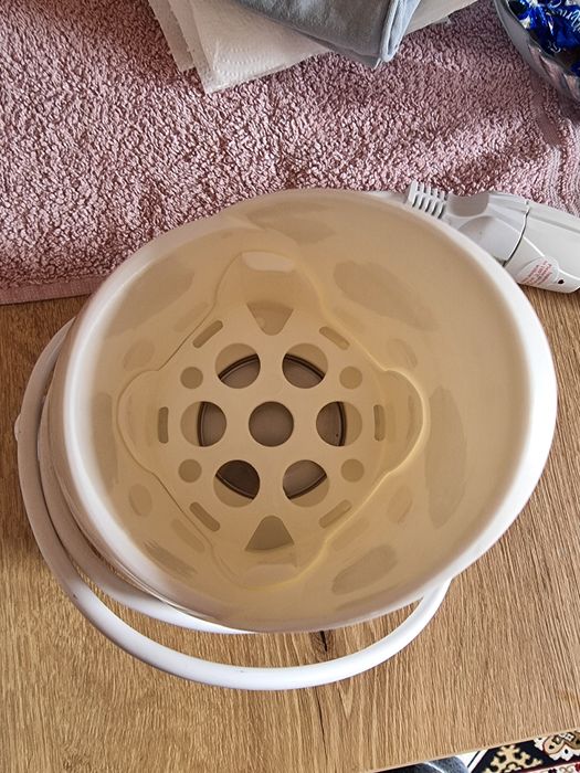 Sterilizator încălzitor pentru biberoane Alecto