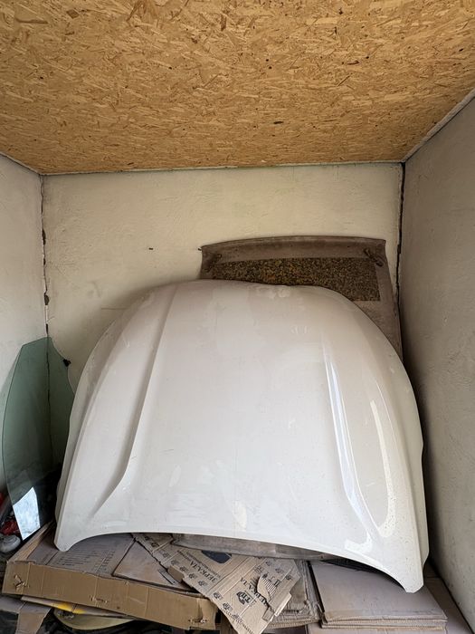 Капот на чанган Х5 плюс