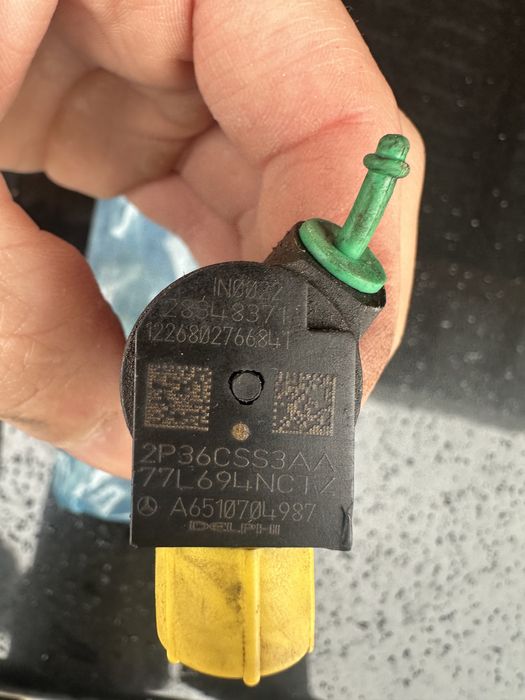 Injectoare Mercedes 2.2 euro5