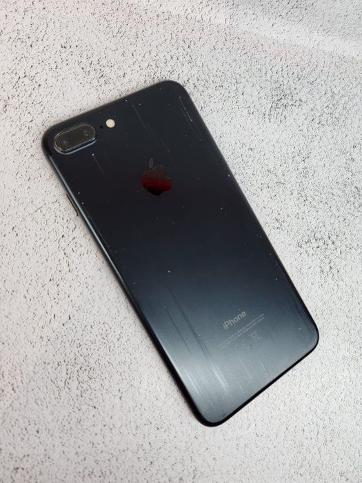 Продам iPhone 7 Plus 32гб