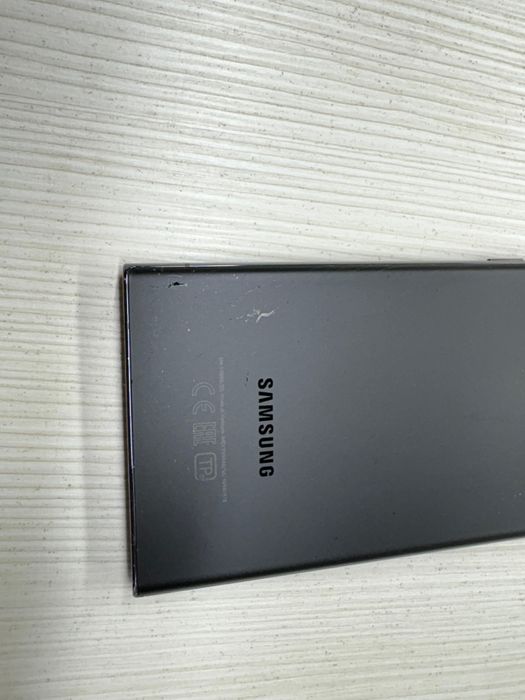 Продам Samsung Galaxy S22 Ultra