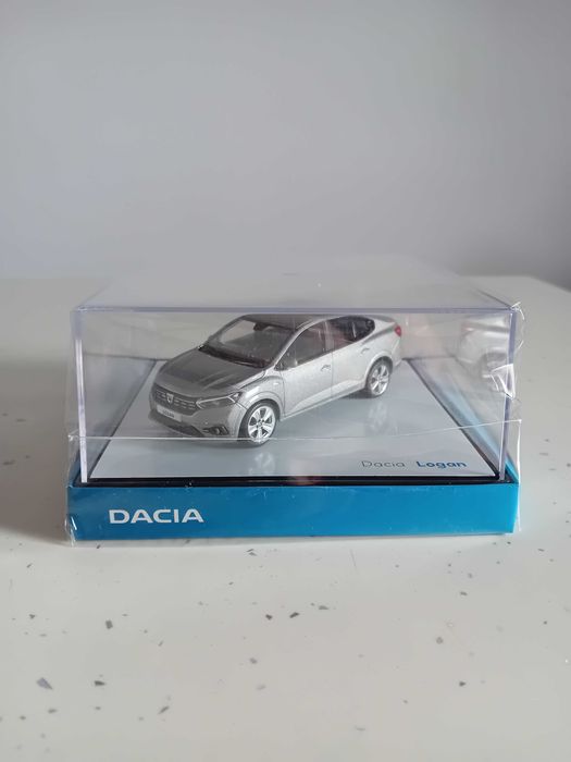 Machetă Dacia Logan