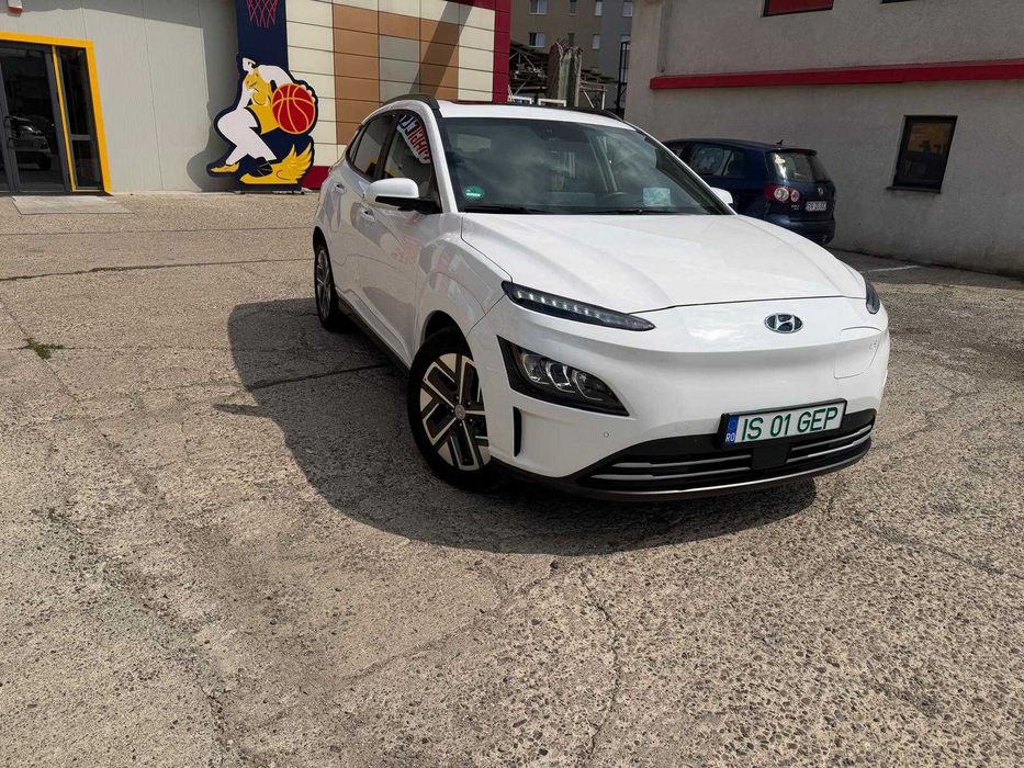 HYUNDAI KONA 2024/Baterie 64KW/204 CP