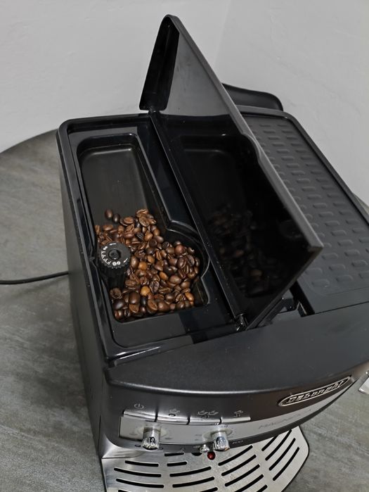 De Longhi Magnifica