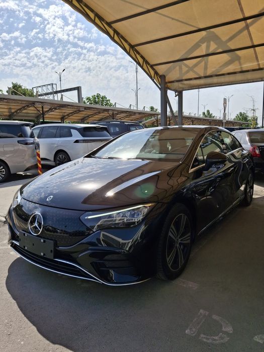 Mercedes eqe 500 4matic