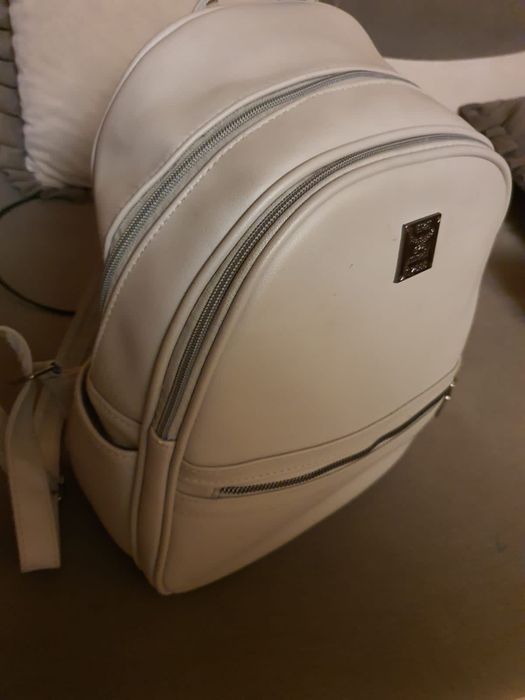 Обувь сумки в хорошем состоянии