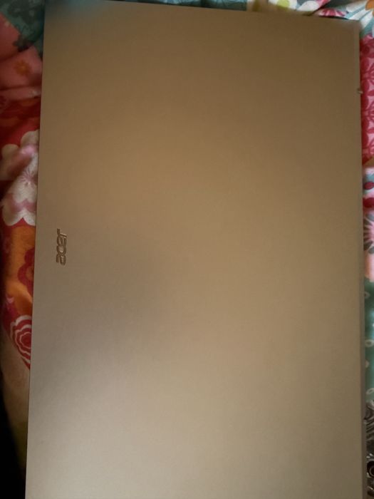vand laptop acer Aspire 3 15 aproape nou