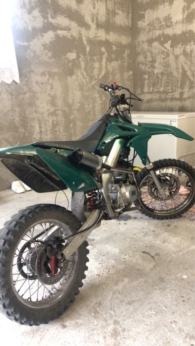Vând cross 140cc