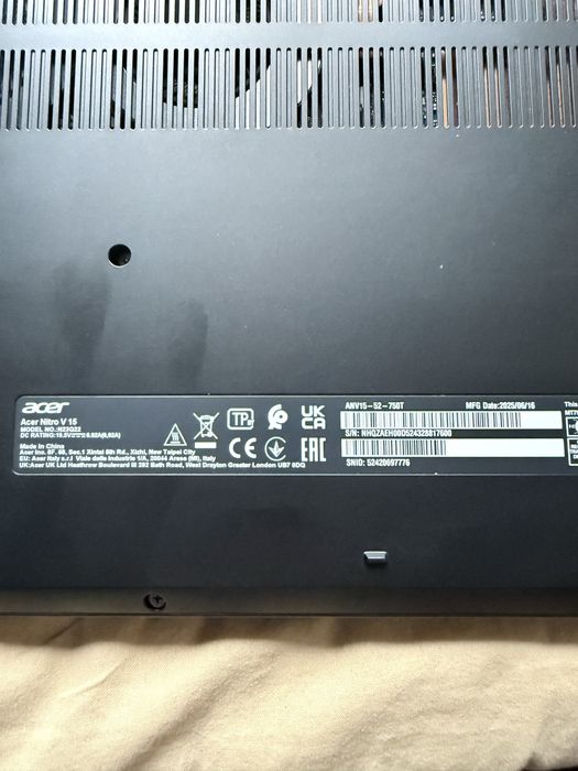 Acer Nitro V15 RTX5060