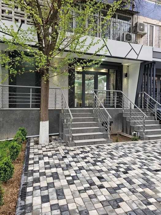 Срочно! Сдам помещения НА Ц-1  2-линия 80м2