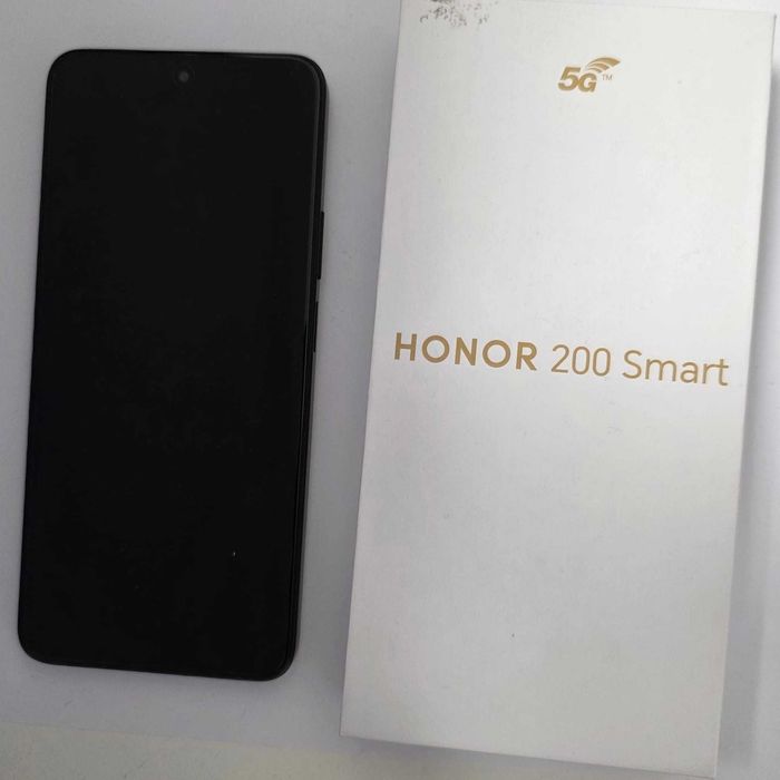 Honor 200 Smart