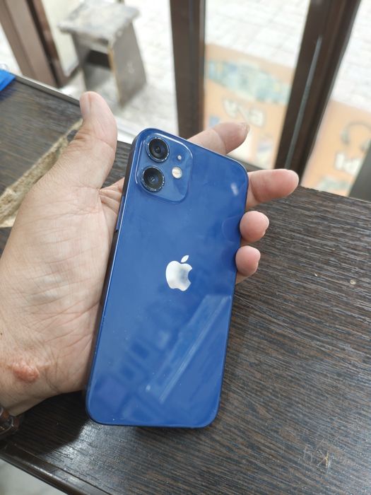 Iphone 12 mini продается