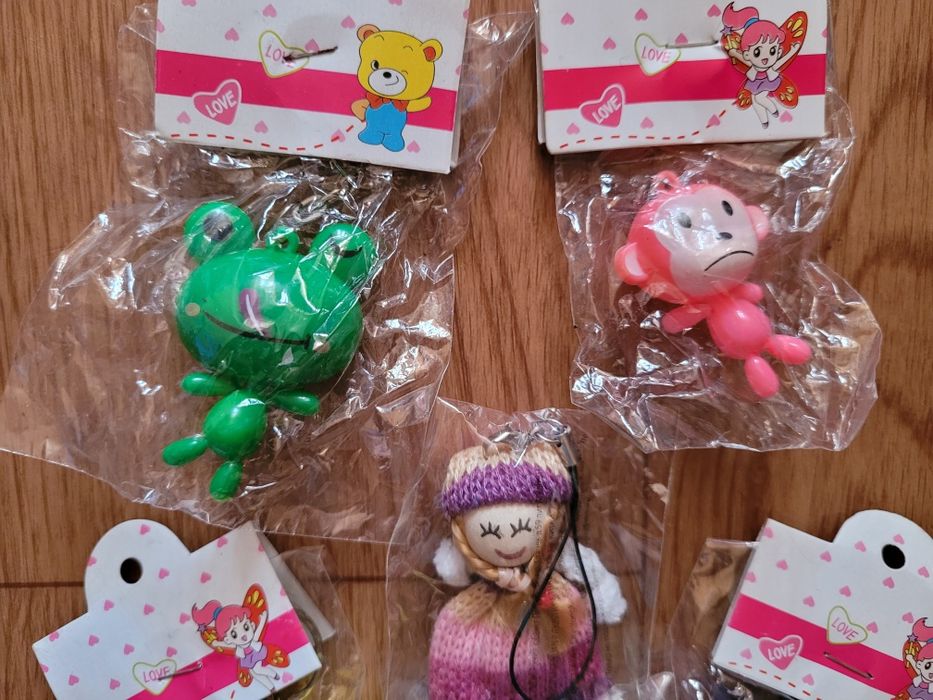 Брелоки 5шт (новые!)