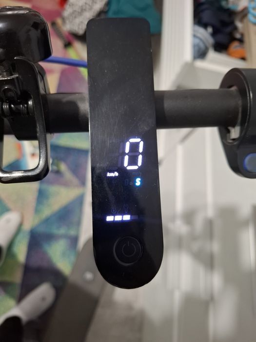 Trotineta electrica Xiaomi mi3