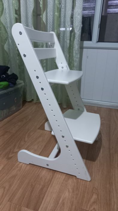 Продам растущий стул