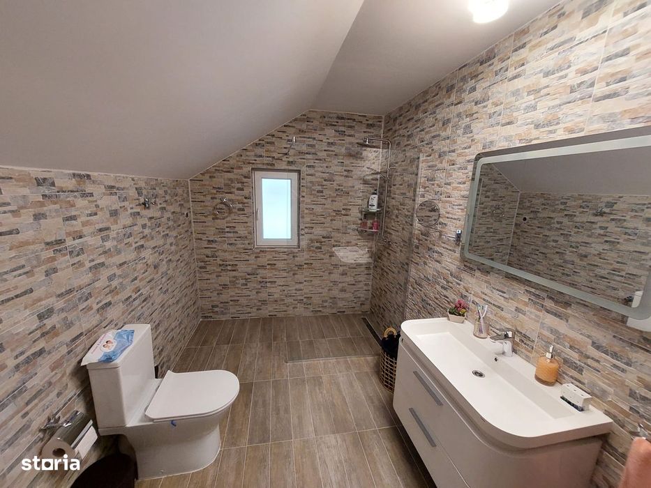 Casa noua de vanzare , pret 164000euro