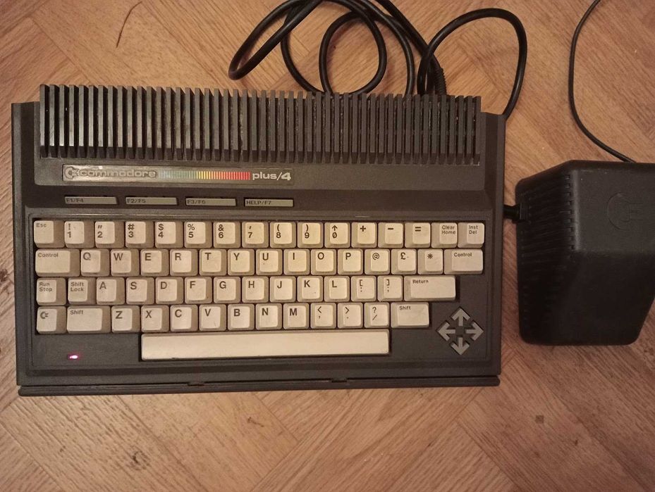 commodore plus/4 / Calculator Vintage CIP 03 / pachet