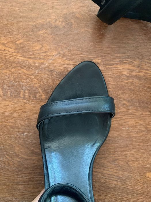 Босоножки кожаные , Mango