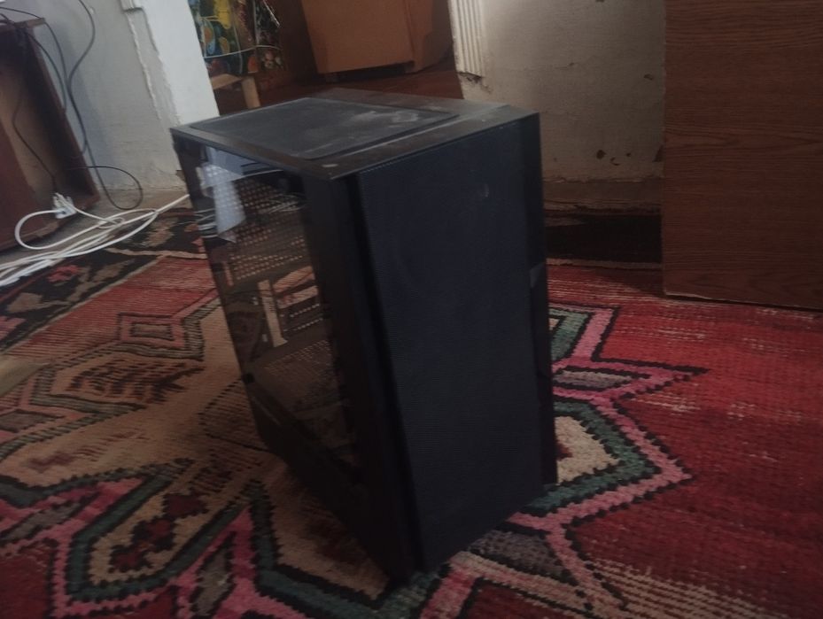 Корпус компьютерный почти идеал