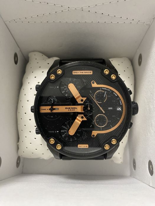 Продавам оргинални часовници