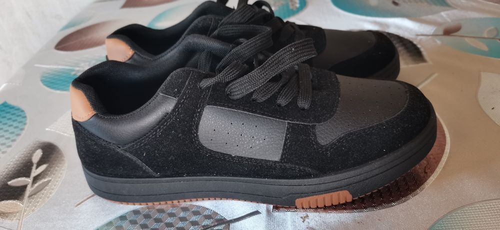 Vand Adidasi unisex