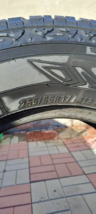 Продам летние шины 265.65. R17