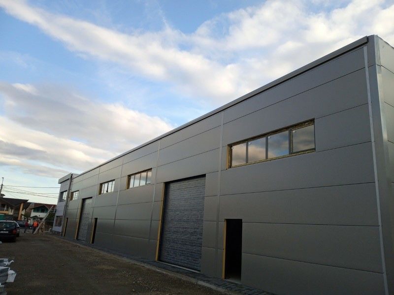 •‼️Vand Hala Metalica COMPLETA cu panouri sandwich la PRET bun