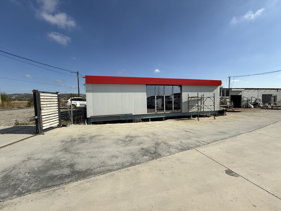 Container - Constructie metalica 120 mp