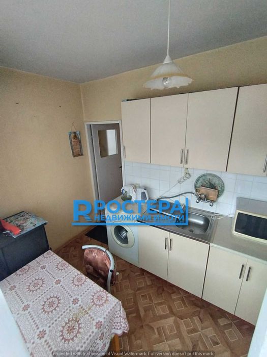 Продава се Двустаен апартамент в Търговище, Център - 65 кв.м за 326 €/кв.м - Снимка #12