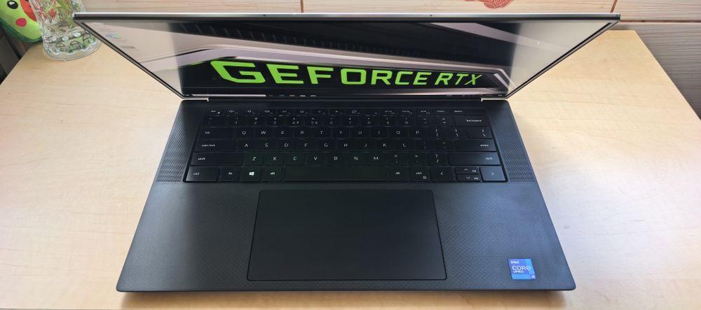 Laptop Dell Precision 5560_i9 vPRO 11950H_32GB DDR4_RTX A2000 // _NOU_