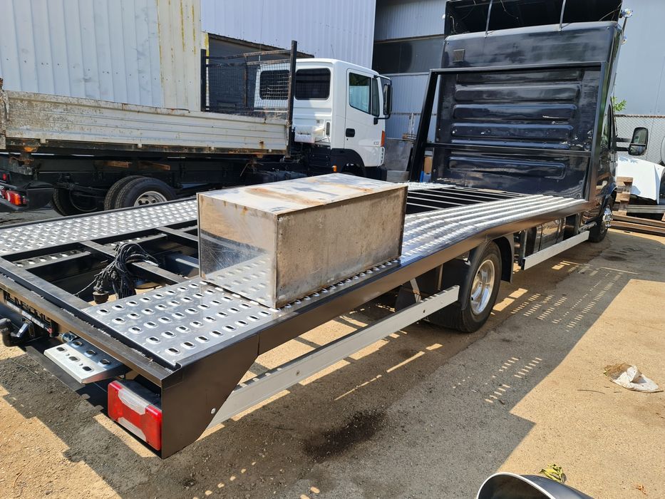 Confecții metalice platforme utilaje și transport auto iveco Mercedes