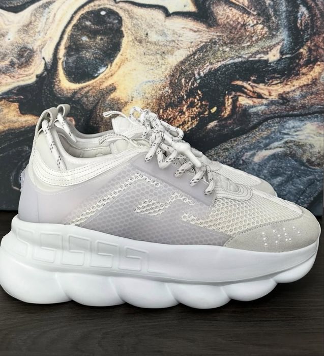 adidasi versace chain reaction triple white