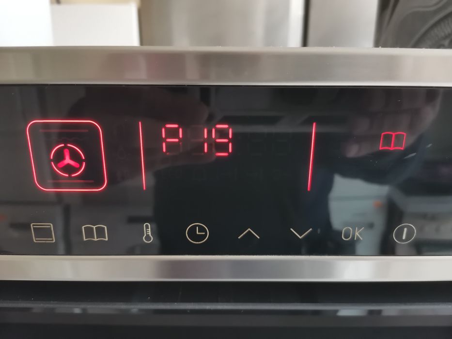 Фурна за вграждане KOENIC