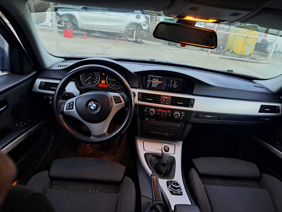 Dezmembrez Bmw E91 LCI 318D N47D20C 136 Cai Euro 5 2009