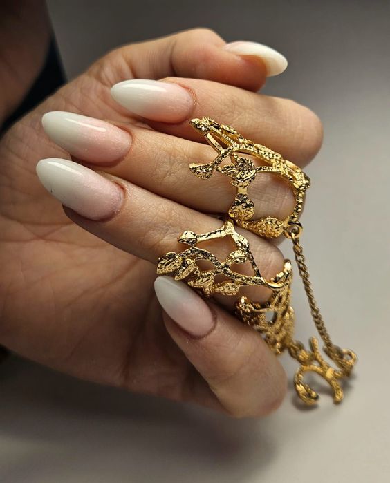 Unghii sector 2+ deplasare