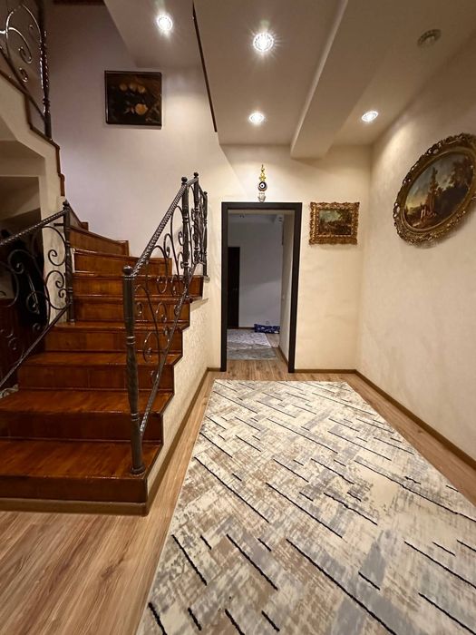 Продаётся дом 2ух.этажный 4х комнатный