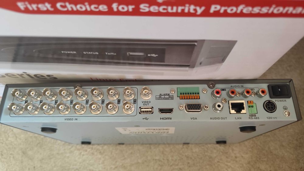 Цифров видеорекордер с хард диск за 16 камери.