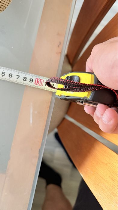 Разтегателна маса със 4 стола