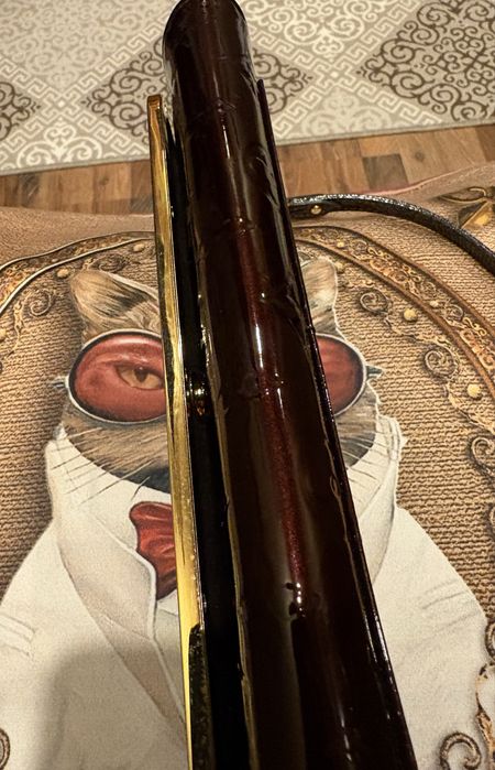 Продам клатч Louis Vuitton  Rossmore MM