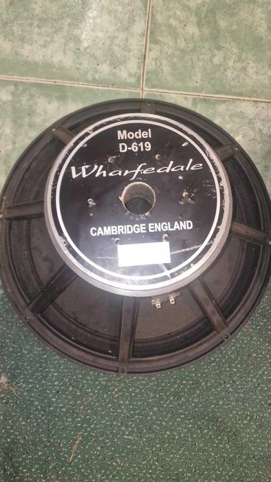 Бас говорители-18 инча