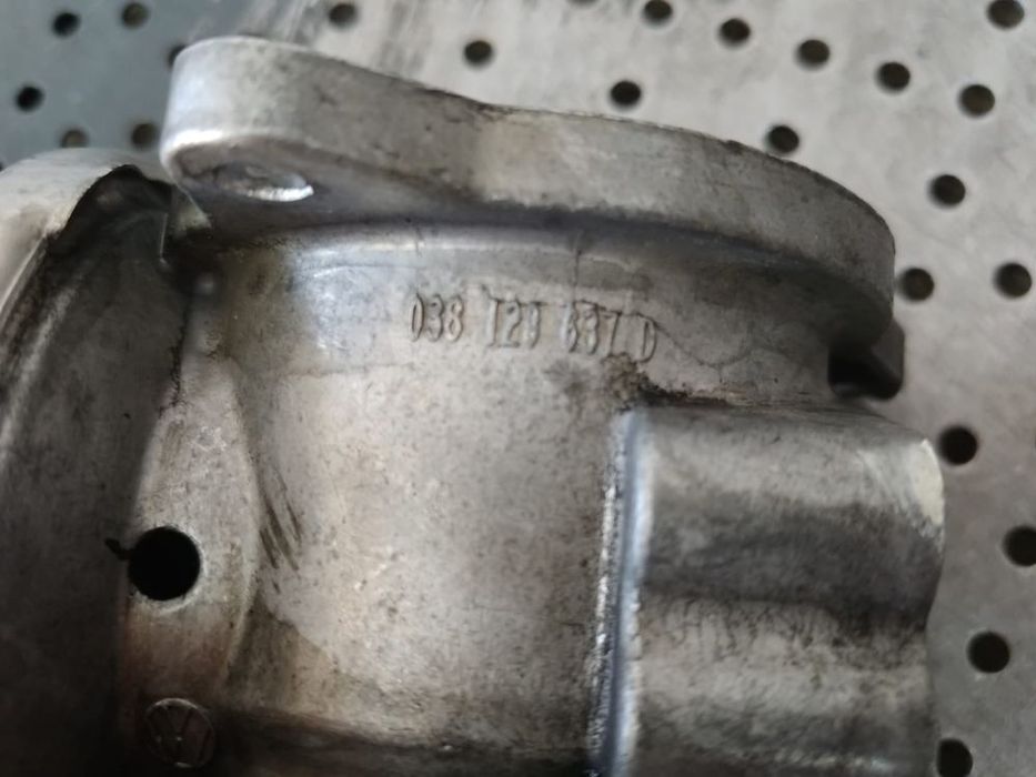 egr  1.9 tdi 2.0 tdi vw golf 5 passat b6 audi a3 8p seat altea leon toledo skoda octavia 2 038129637d 038131501s