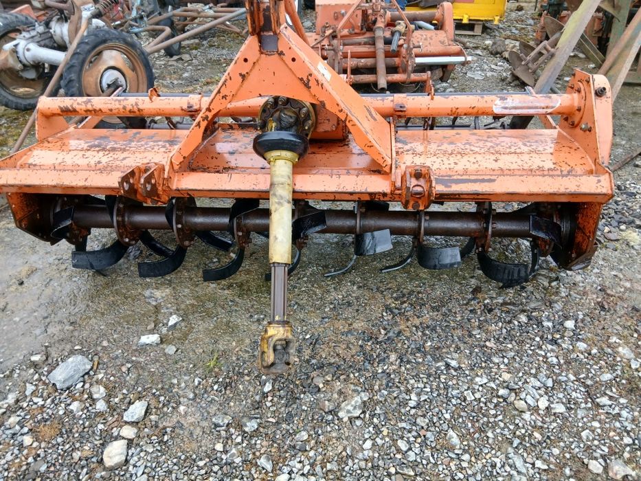 Freza de pamant freza