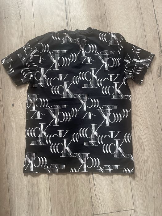 Tricou Kalvin Klein marimea L
