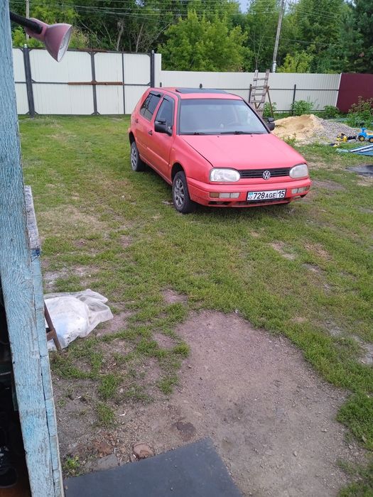 Продам гольф 3 не на ходу