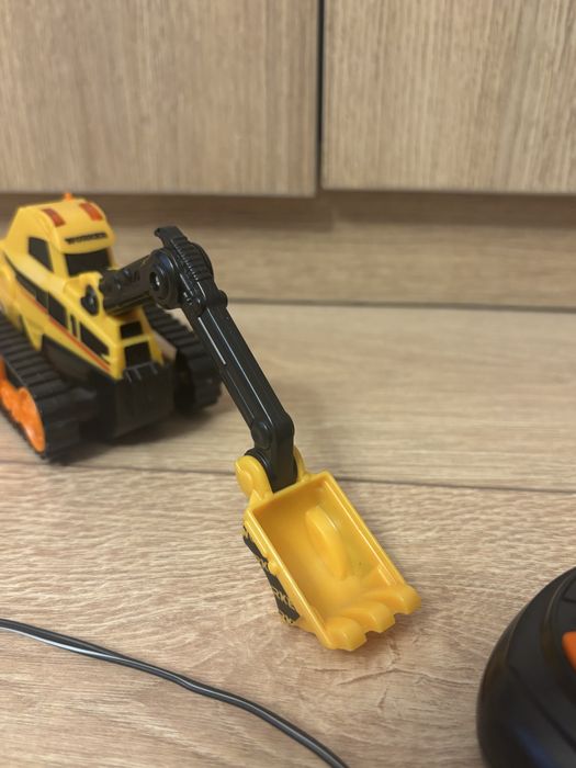 Мини багерче с дистанционно управление Dickie Toys