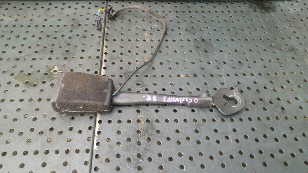 Teaca centura dreapta fata skoda octavia 3 5e3 nl3 nr3 5g3857755c