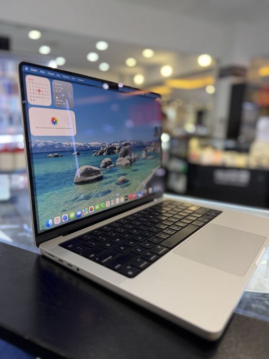 MacBook в хорошем состояни