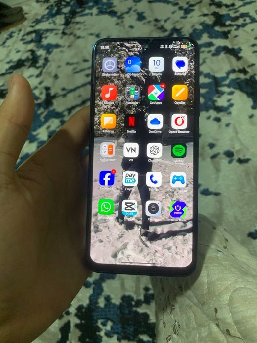 Redmiy note 11 128 /6 kar dak bor abmen faqat x san tepasiga